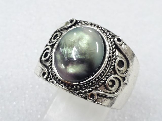 Japanese Kimono / Antique Accessories Metal